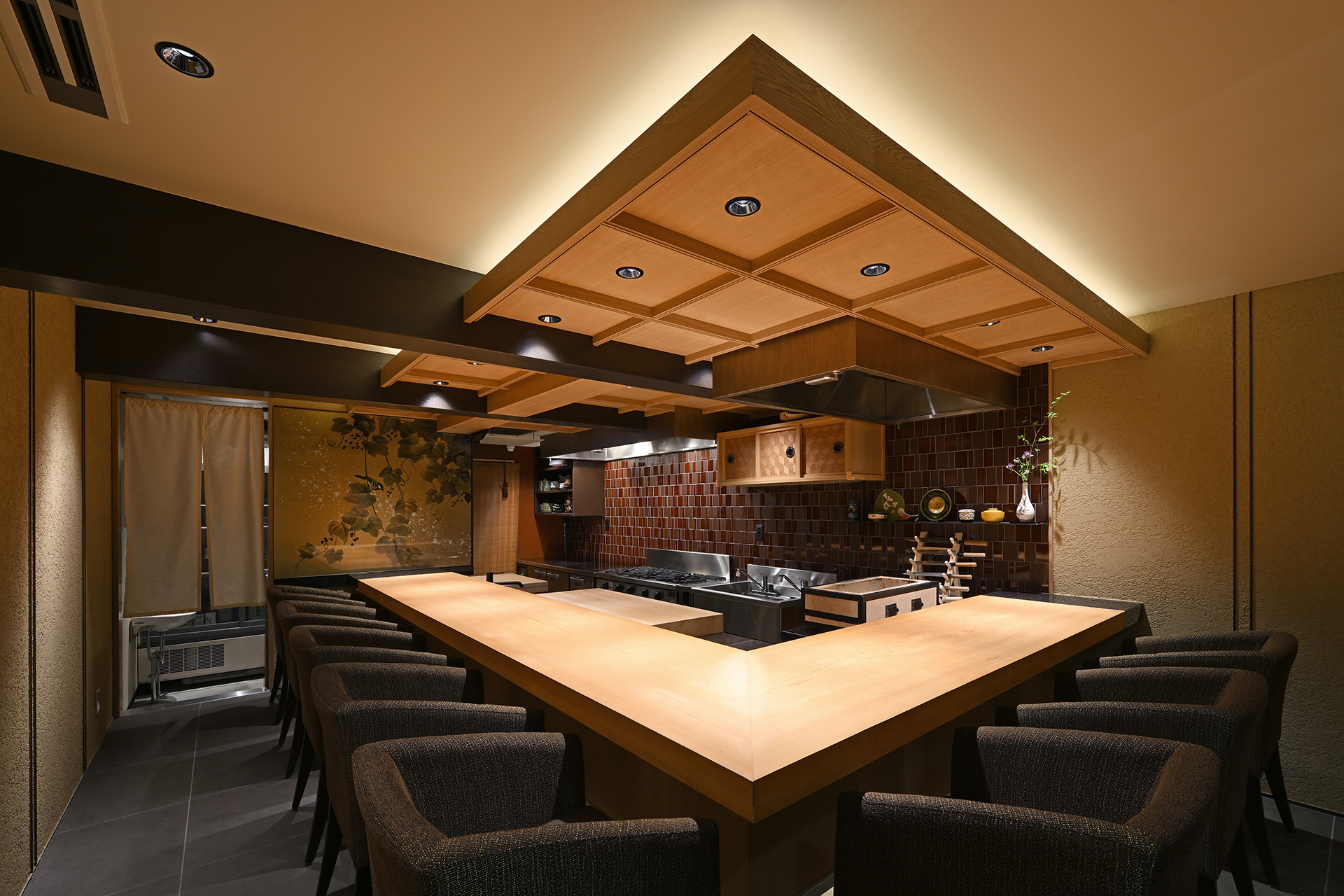 料亭蔦茂・昼営業開始